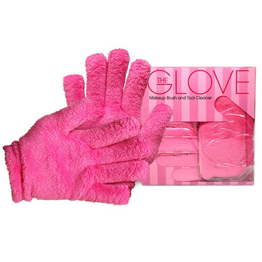 The MakeUp Eraser Glove 